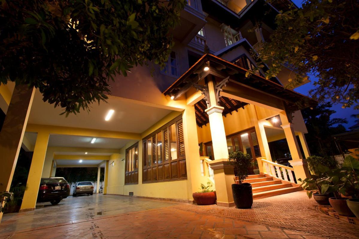 Grand Residence Phnom Penh Extérieur photo