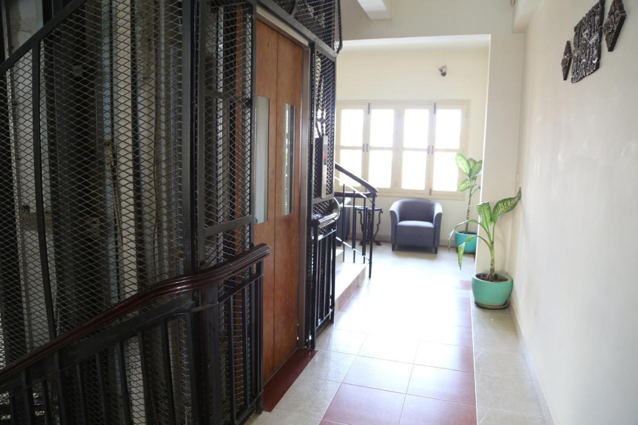 Grand Residence Phnom Penh Extérieur photo