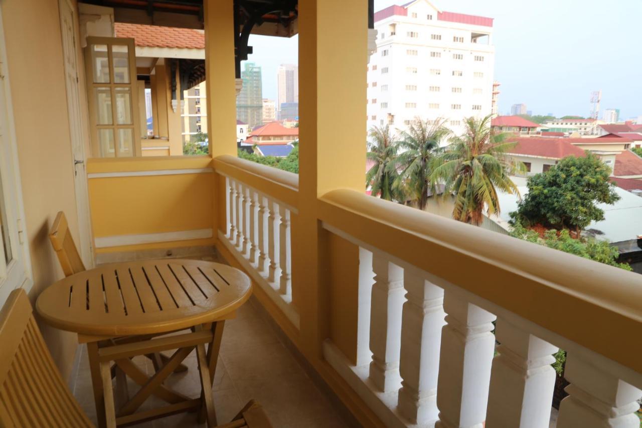 Grand Residence Phnom Penh Extérieur photo