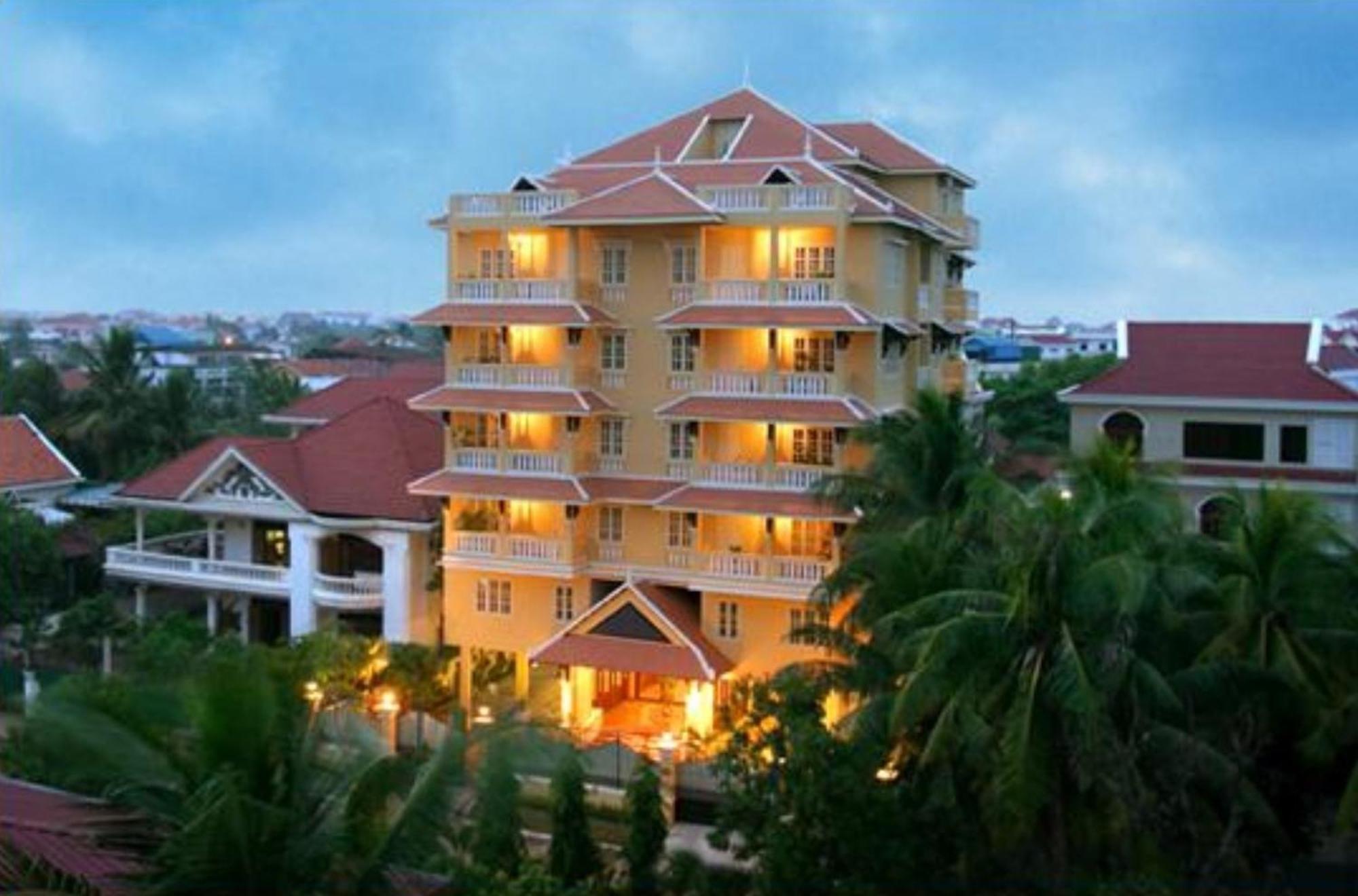 Grand Residence Phnom Penh Extérieur photo