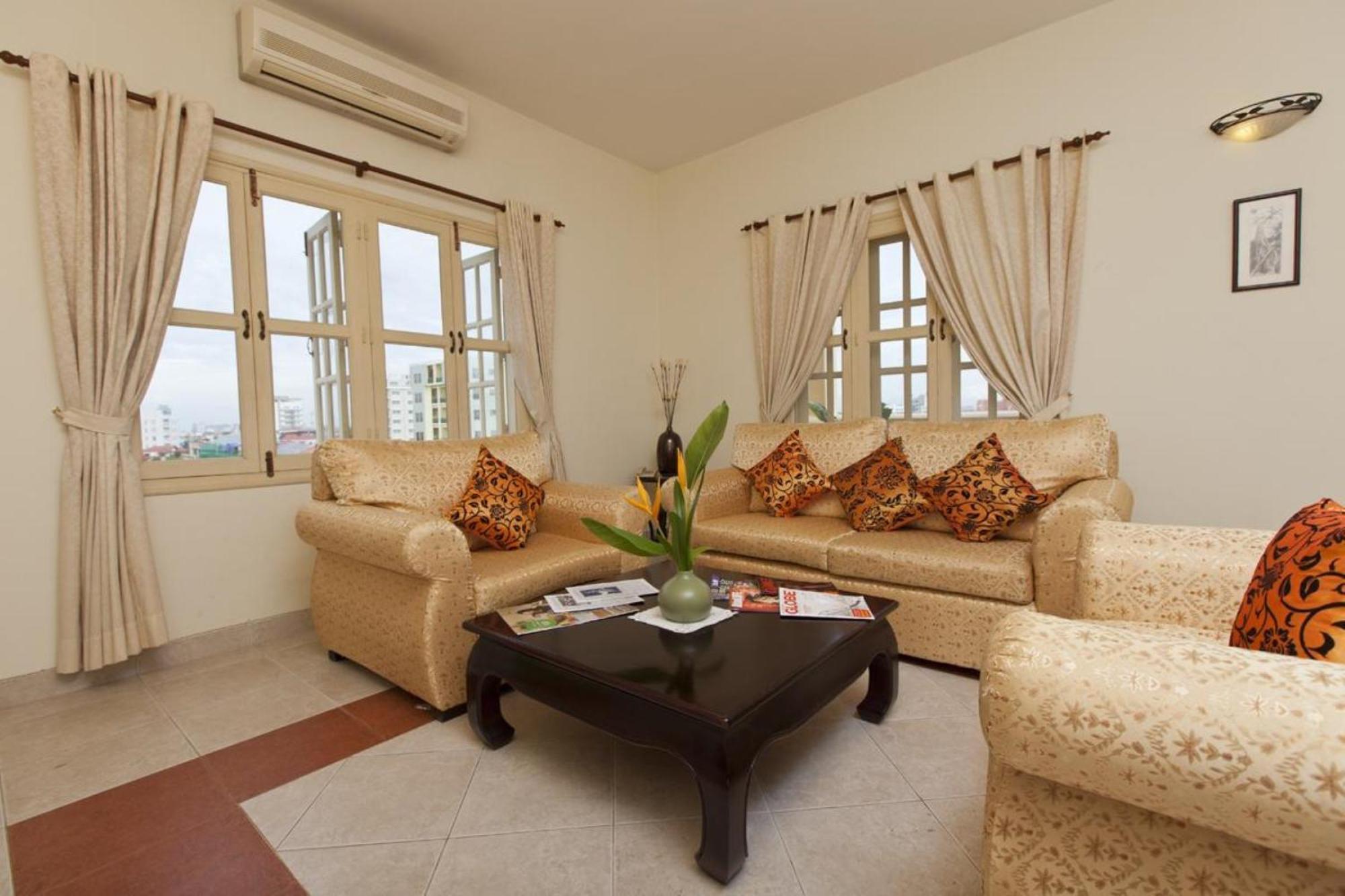 Grand Residence Phnom Penh Extérieur photo